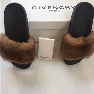 GIVENCHY DESIGNER SANDALS REAL MINK SLIDES SIZE 6